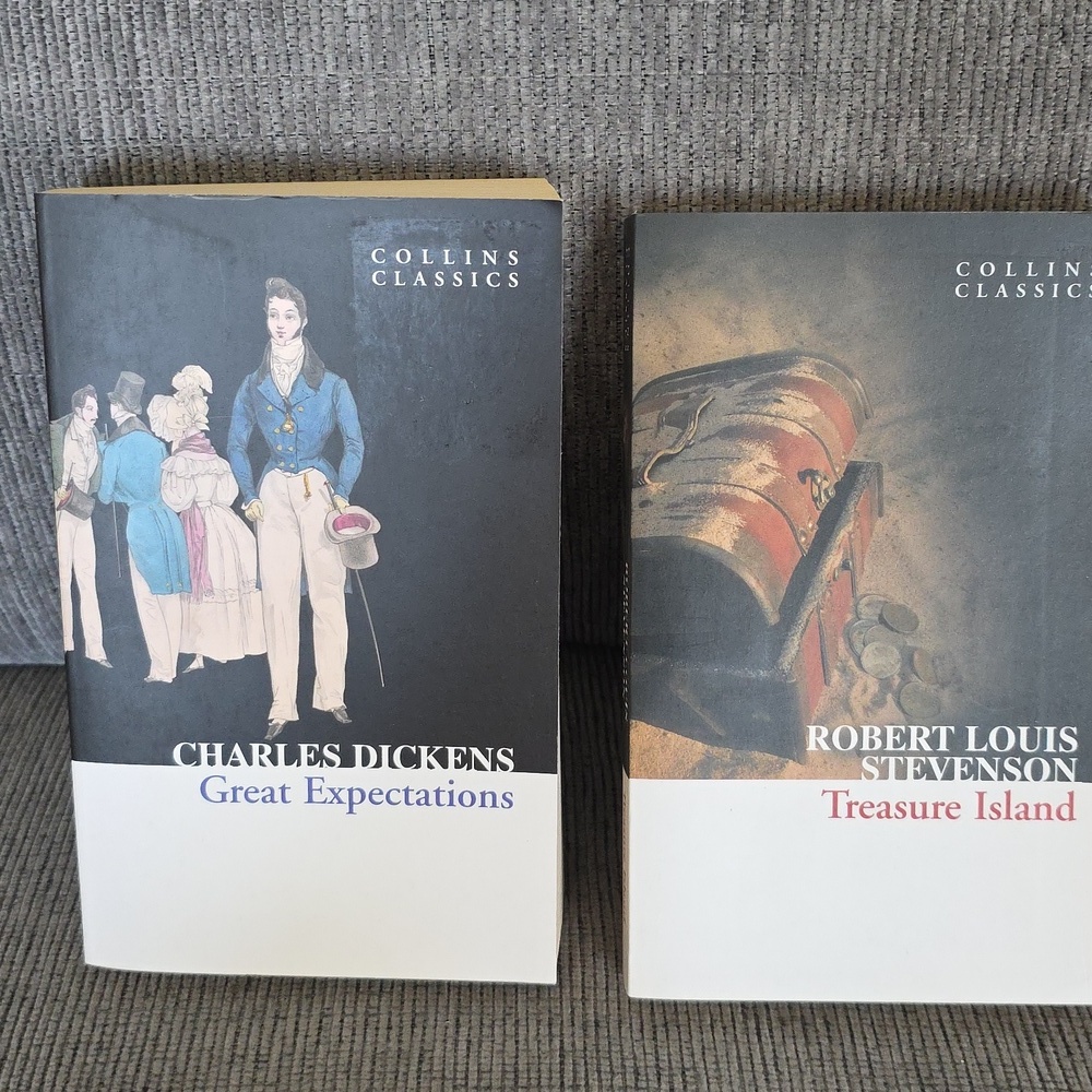 Collins Classics Book Set: Great Expectations & Treasure Island, EUC.